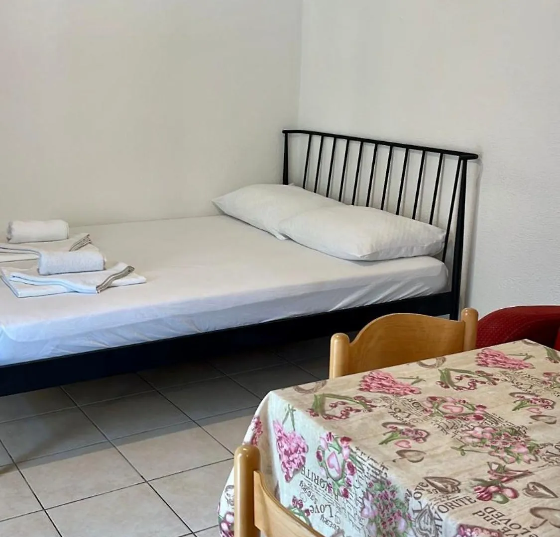Apartments Hanka Njivice Croatia